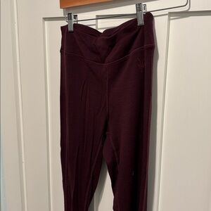 Ibex women’s lizzi leggings wool tights - size small - rare purple wine color